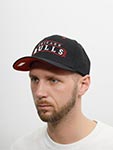 Бейсболка MITCHELL NESS арт. HHSS5351-CBUYYPPPBLCK Chicago Bulls NBA (черный)